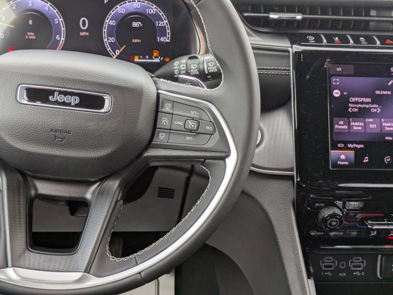 2025 Jeep Grand Cherokee Laredo X Castroville TX