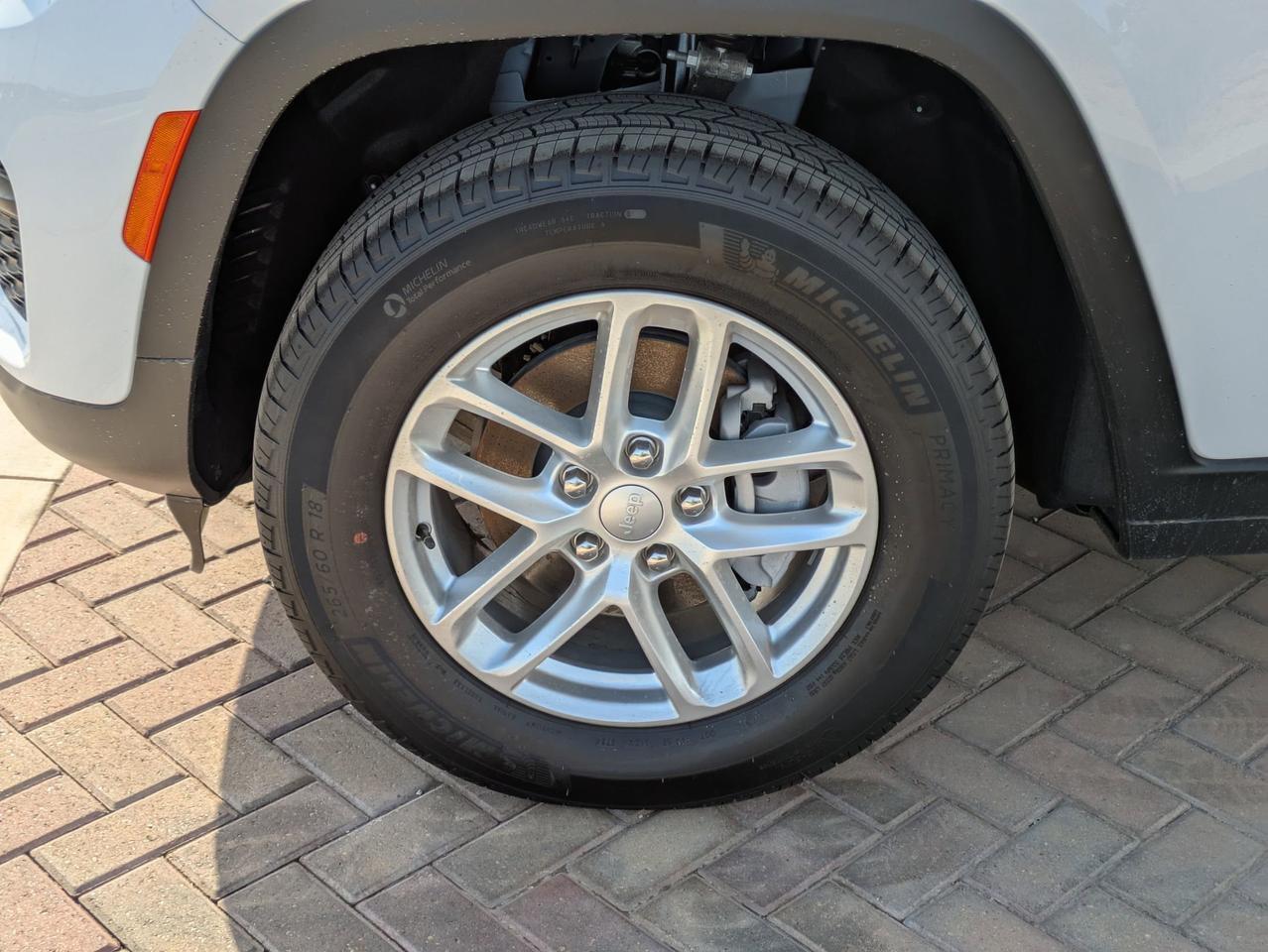 2025 Jeep Grand Cherokee Laredo X Castroville TX