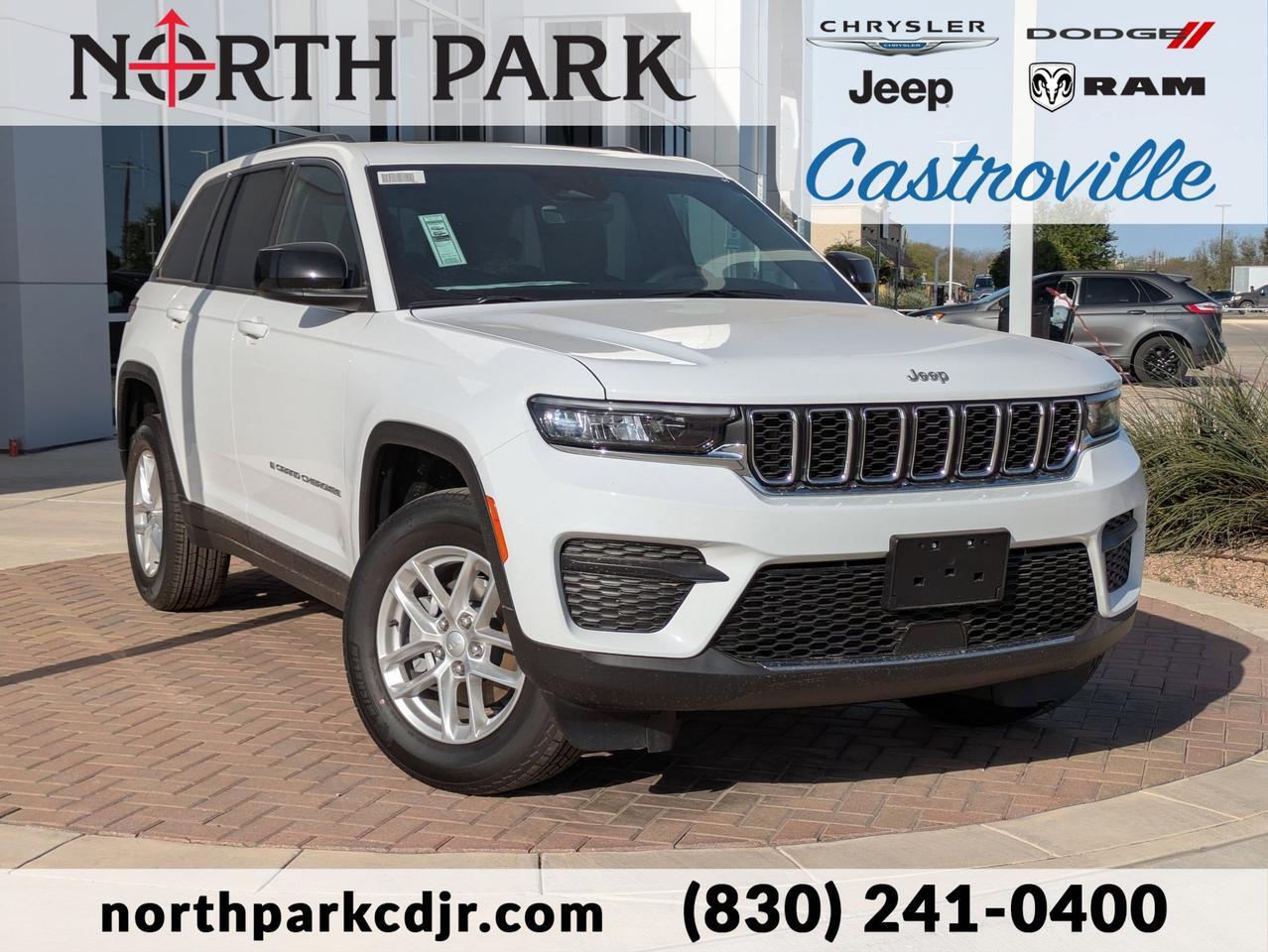2025 Jeep Grand Cherokee Laredo X Castroville TX