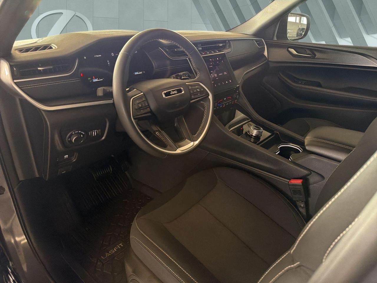 2025 Jeep Grand Cherokee Laredo X San Antonio TX