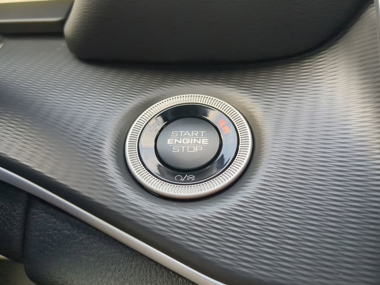 2025 Jeep Grand Cherokee Laredo X Winder GA