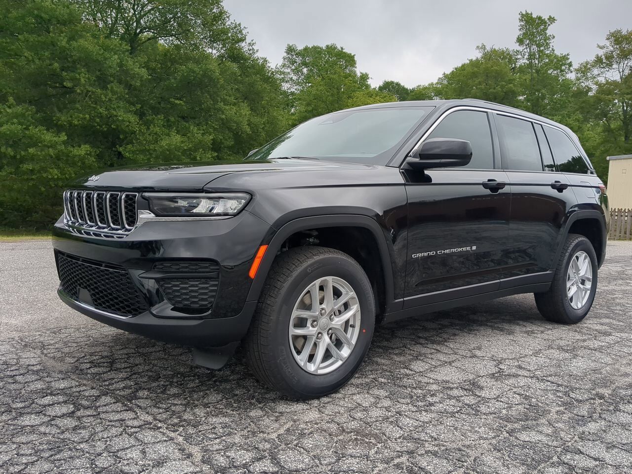2025 Jeep Grand Cherokee Laredo X Winder GA