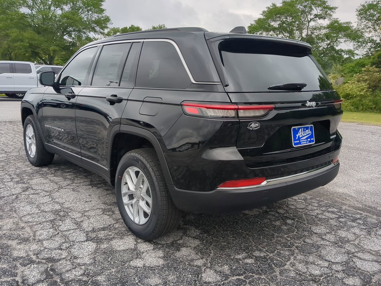 2025 Jeep Grand Cherokee Laredo X Winder GA
