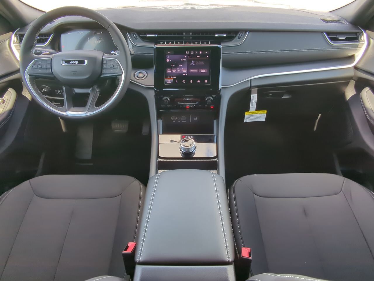 2025 Jeep Grand Cherokee Laredo X Winder GA