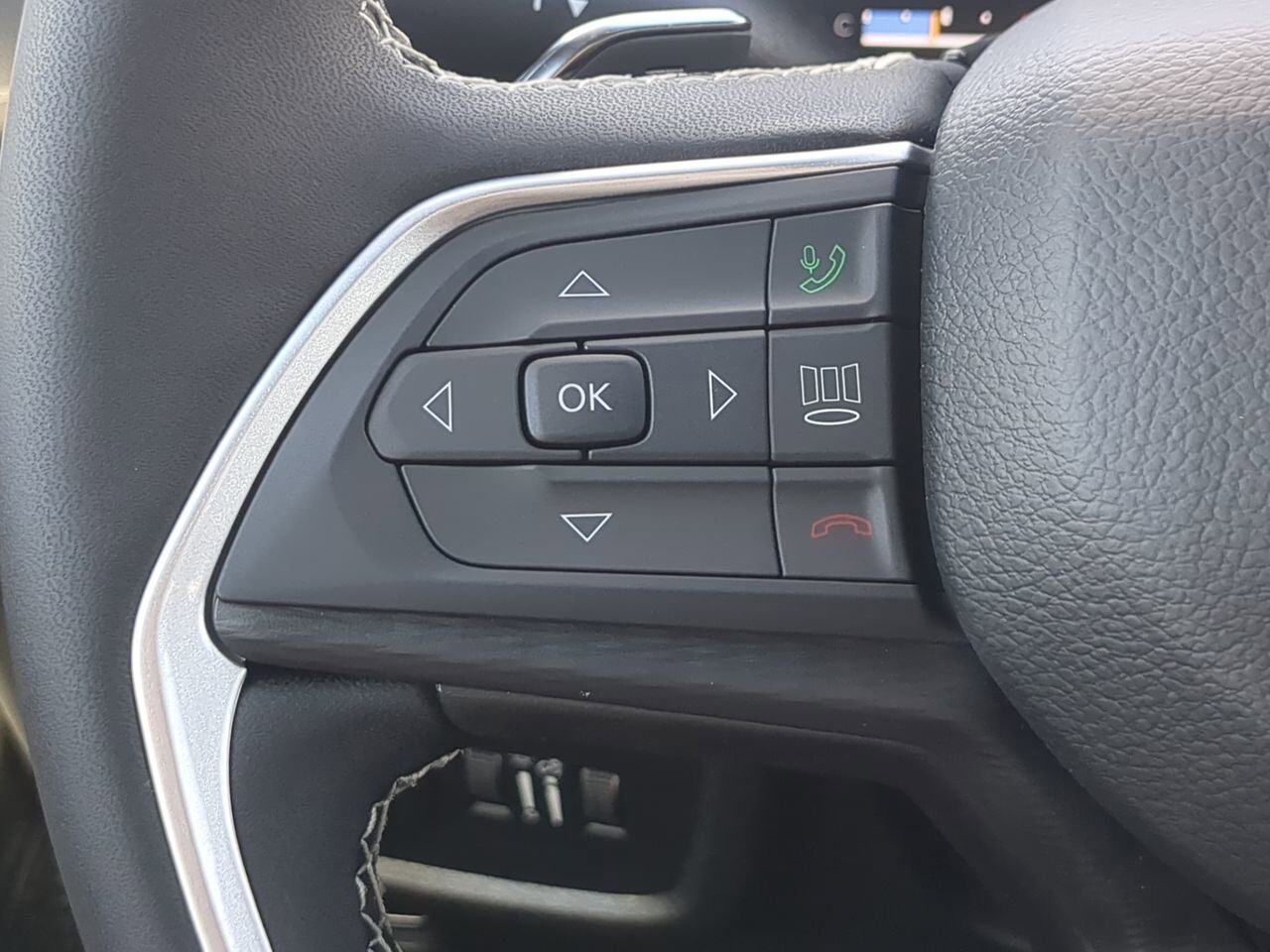 2025 Jeep Grand Cherokee Laredo X Winder GA