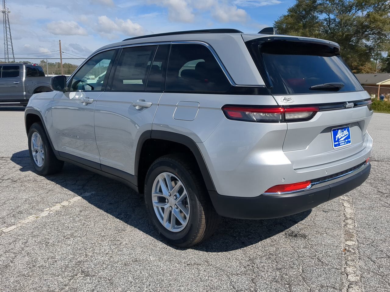 2025 Jeep Grand Cherokee Laredo X Winder GA