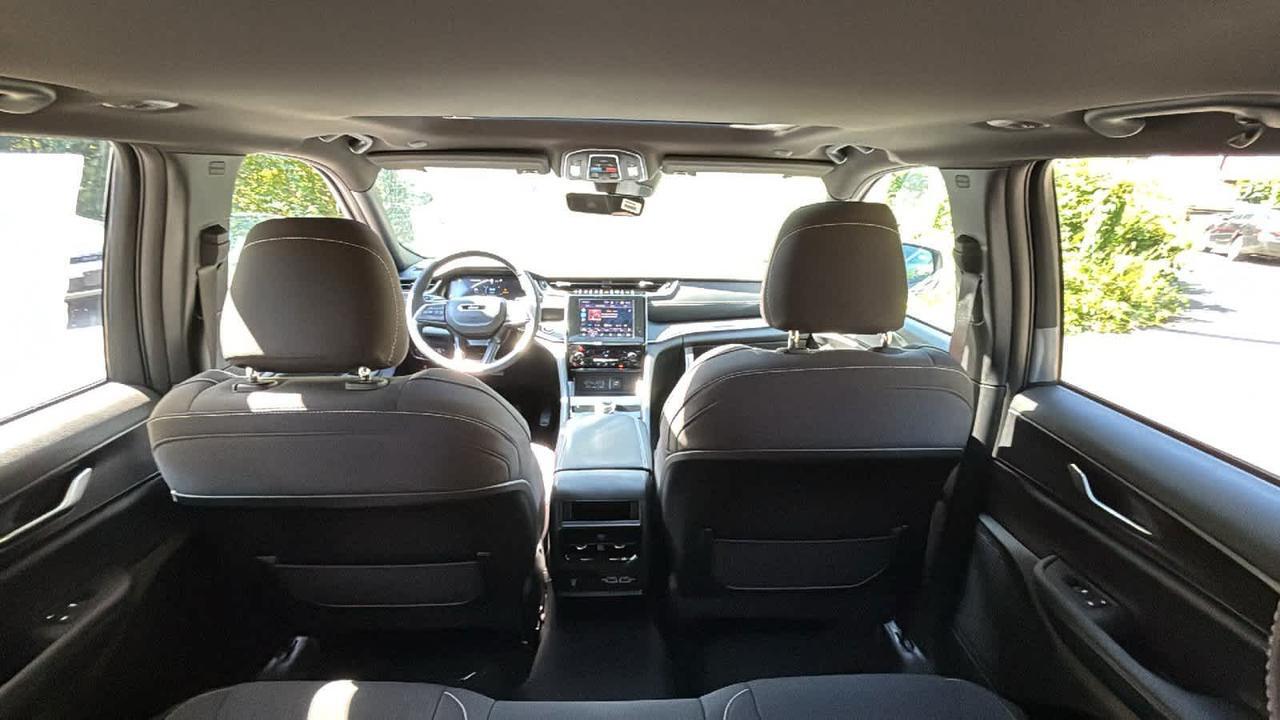 2025 Jeep Grand Cherokee Laredo X Hudson MA