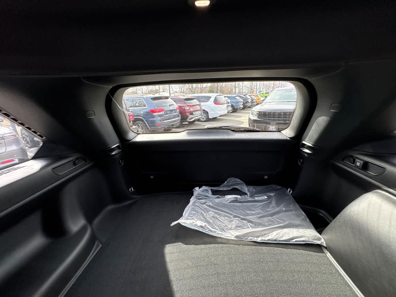 2025 Jeep Grand Cherokee Laredo X Dartmouth MA