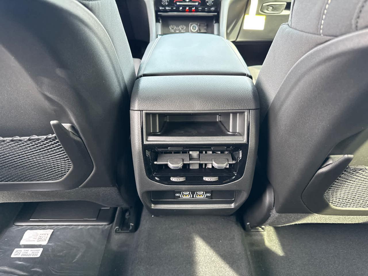 2025 Jeep Grand Cherokee Laredo X Dartmouth MA