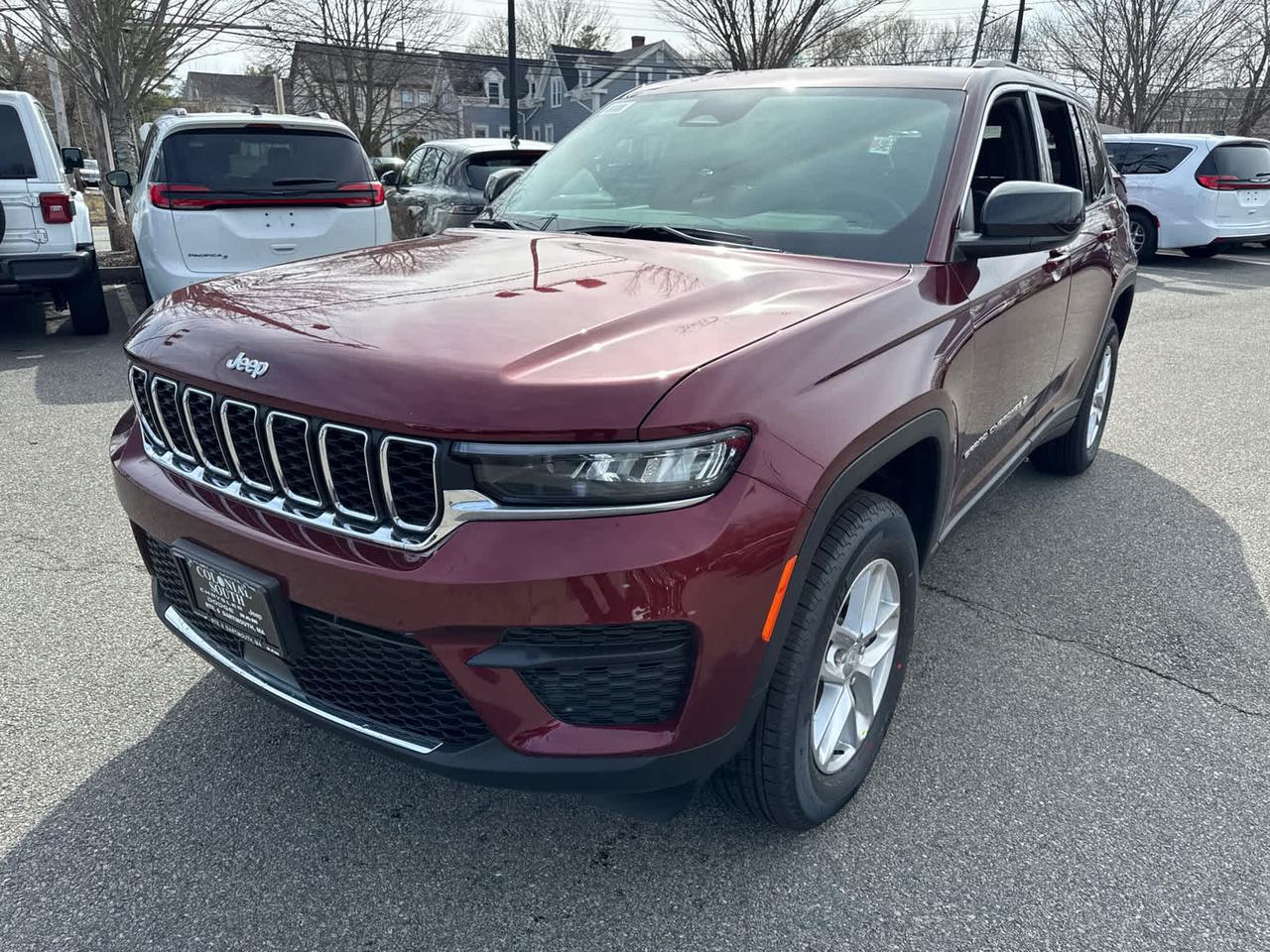 2025 Jeep Grand Cherokee Laredo X Dartmouth MA