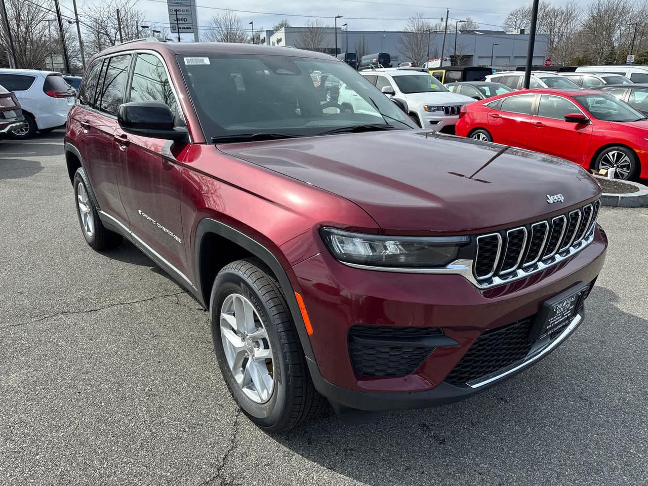 2025 Jeep Grand Cherokee Laredo X Dartmouth MA