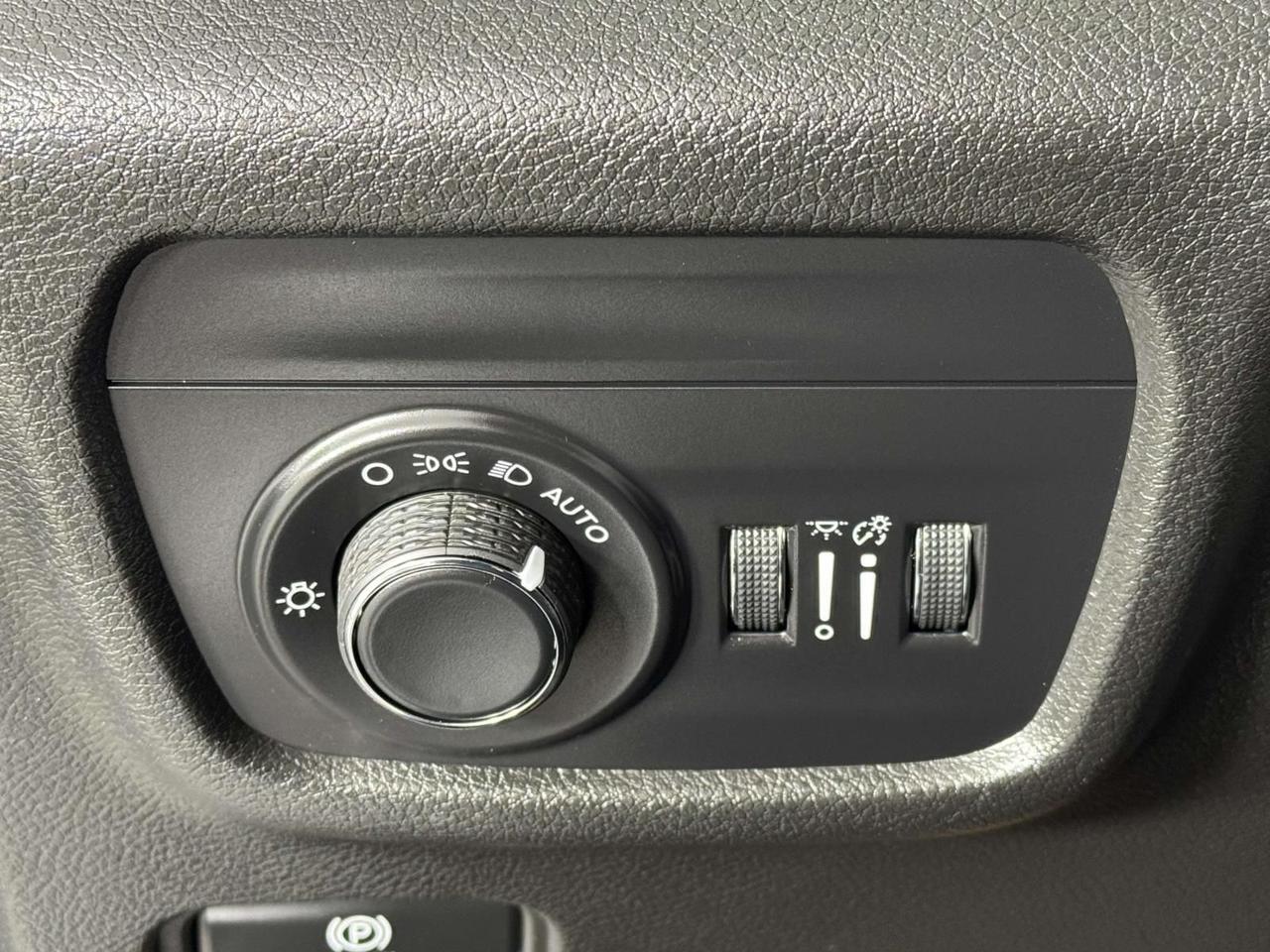 2025 Jeep Grand Cherokee Laredo X Fredericksburg VA