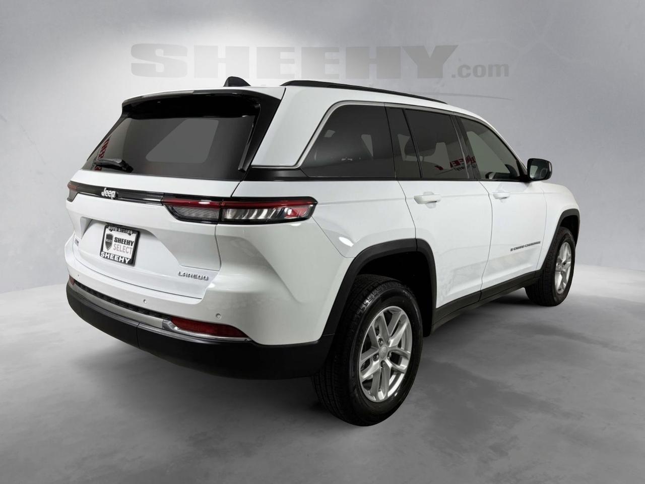 2025 Jeep Grand Cherokee Laredo X Fredericksburg VA