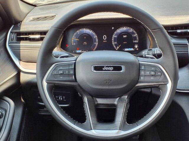 2025 Jeep Grand Cherokee Limited  TX