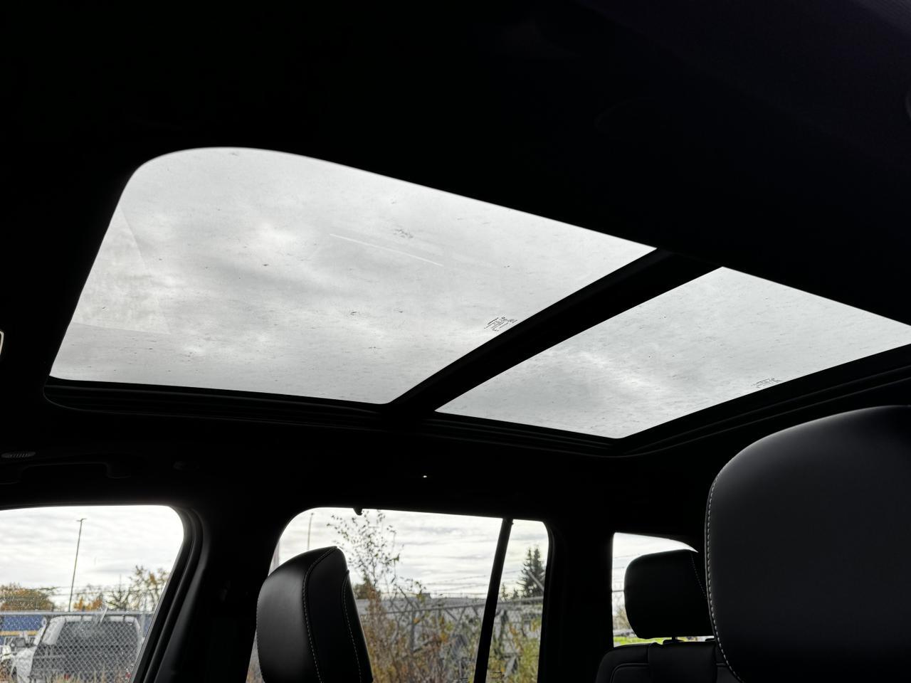 2025 Jeep Grand Cherokee Limited 4x4 | V6 | Luxury Tech | Pano Sunroof | NAV | Backup Camera Redwater AB