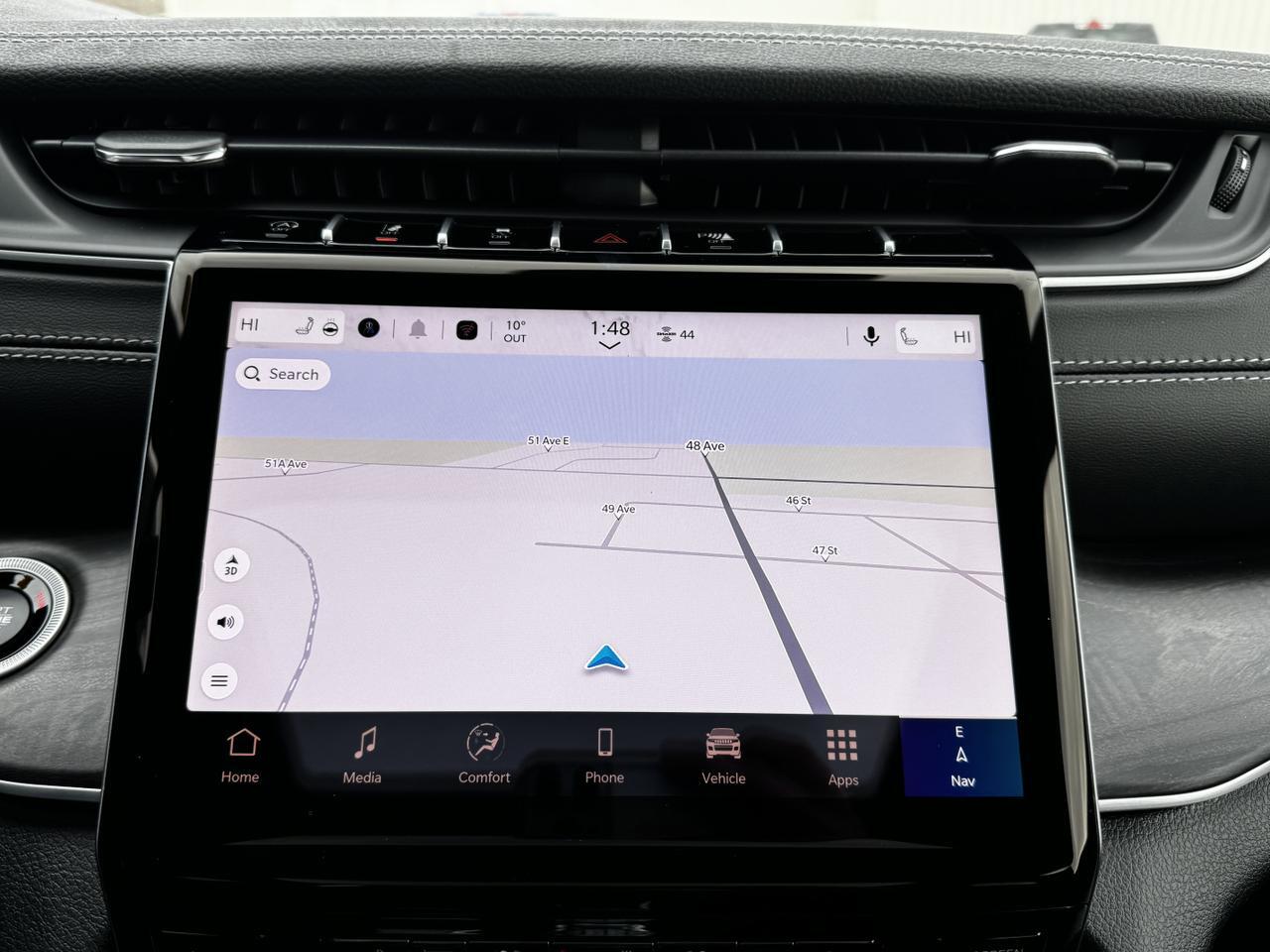 2025 Jeep Grand Cherokee Limited 4x4 | V6 | Luxury Tech | Pano Sunroof | NAV | Backup Camera Redwater AB