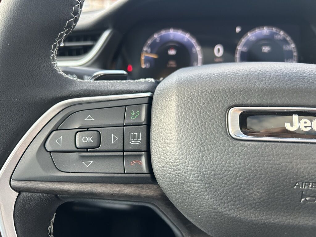 2025 Jeep Grand Cherokee Limited Crestwood KY