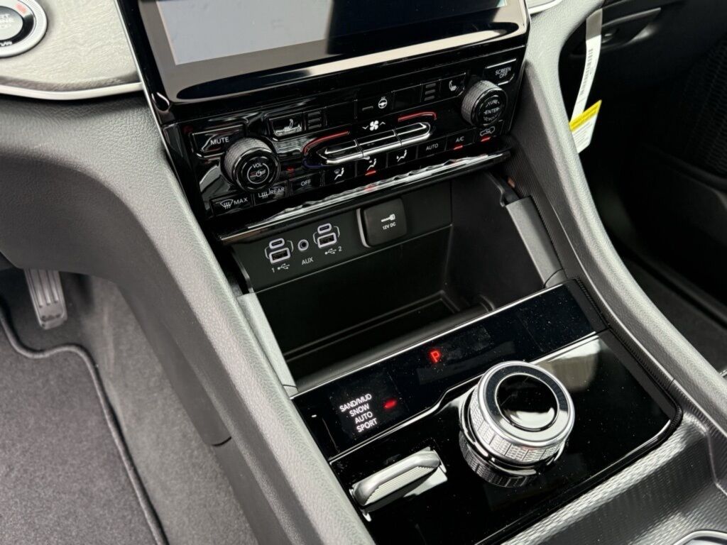 2025 Jeep Grand Cherokee Limited Crestwood KY