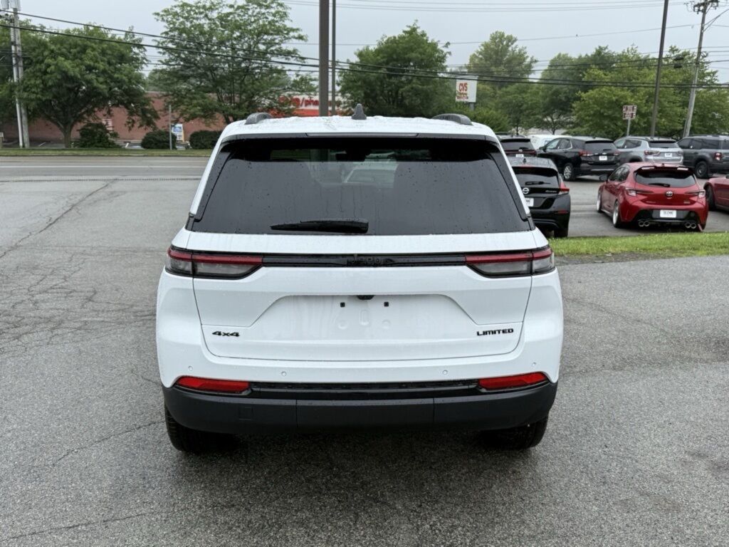 2025 Jeep Grand Cherokee Limited Crestwood KY
