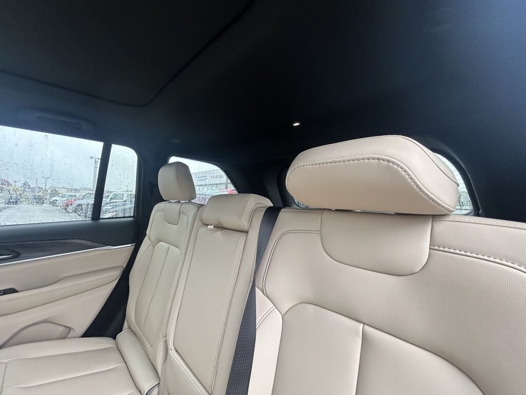 2025 Jeep Grand Cherokee Limited Crestwood KY