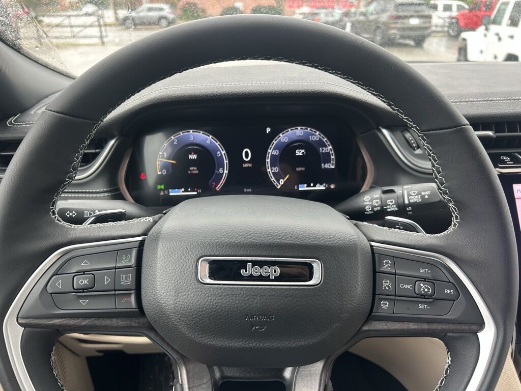 2025 Jeep Grand Cherokee Limited Crestwood KY