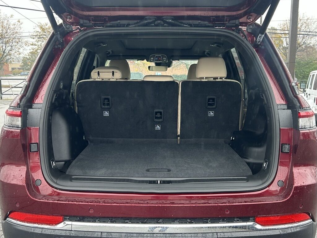 2025 Jeep Grand Cherokee Limited Crestwood KY