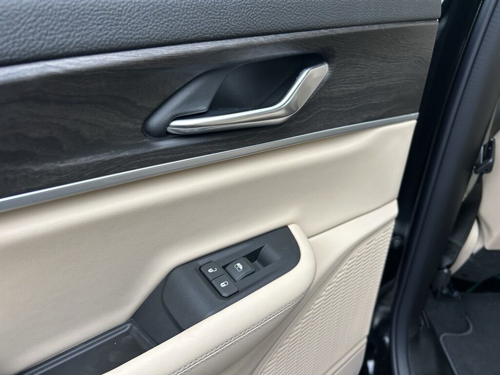 2025 Jeep Grand Cherokee Limited Crestwood KY