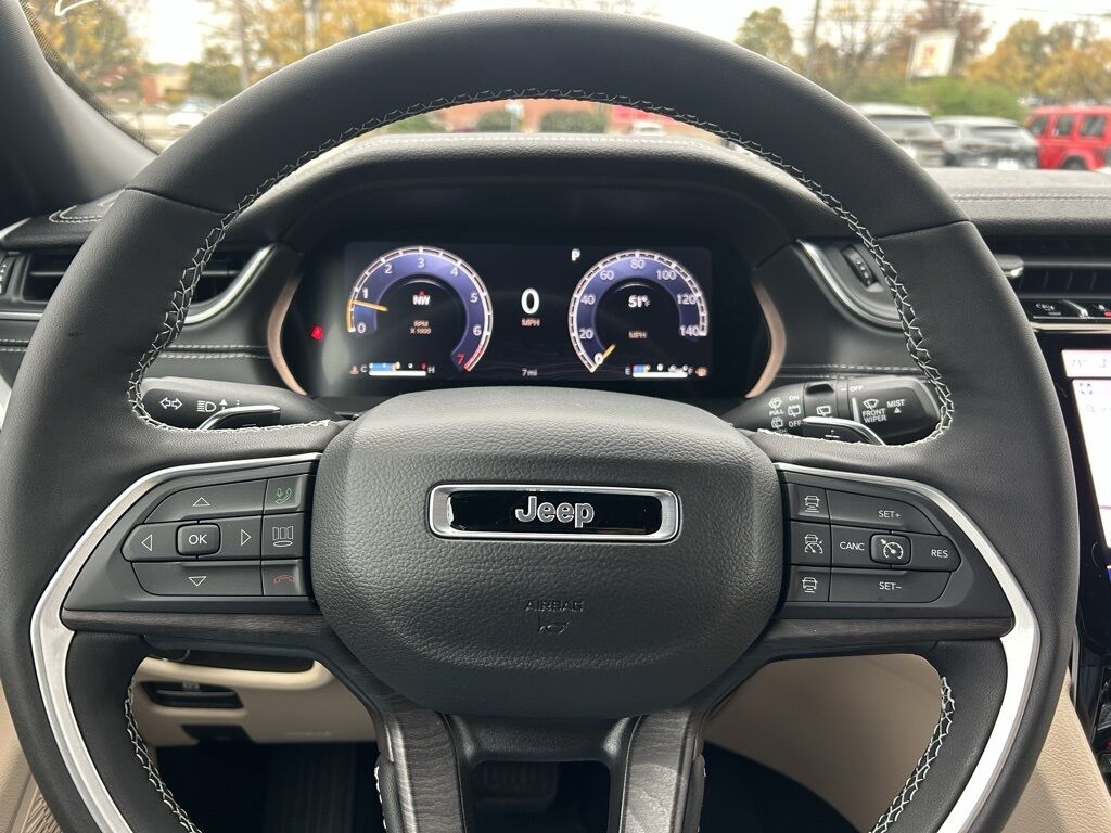 2025 Jeep Grand Cherokee Limited Crestwood KY