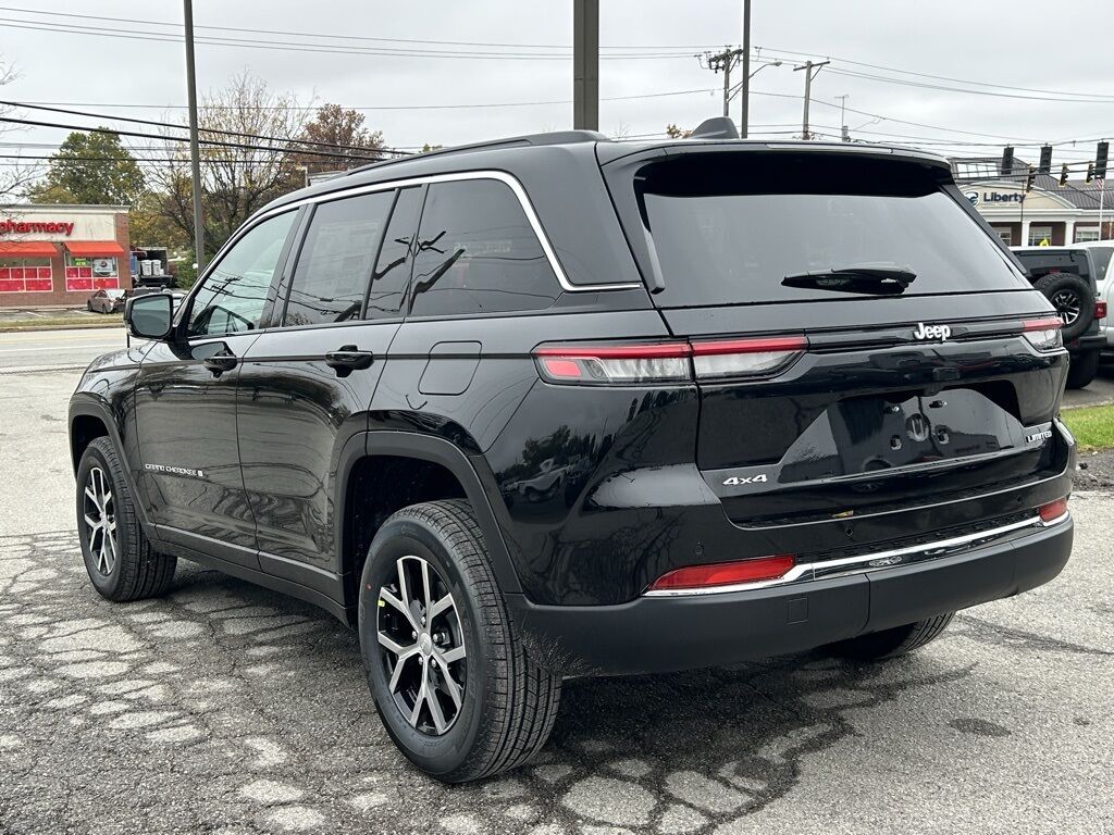 2025 Jeep Grand Cherokee Limited Crestwood KY