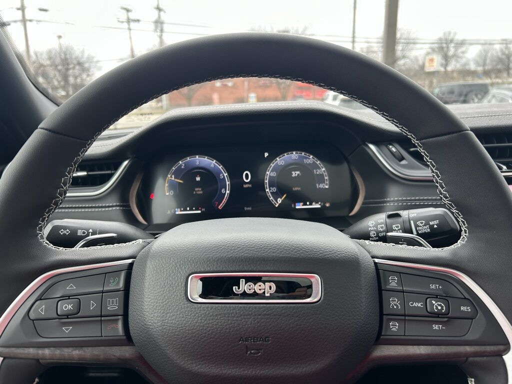 2025 Jeep Grand Cherokee Limited Crestwood KY