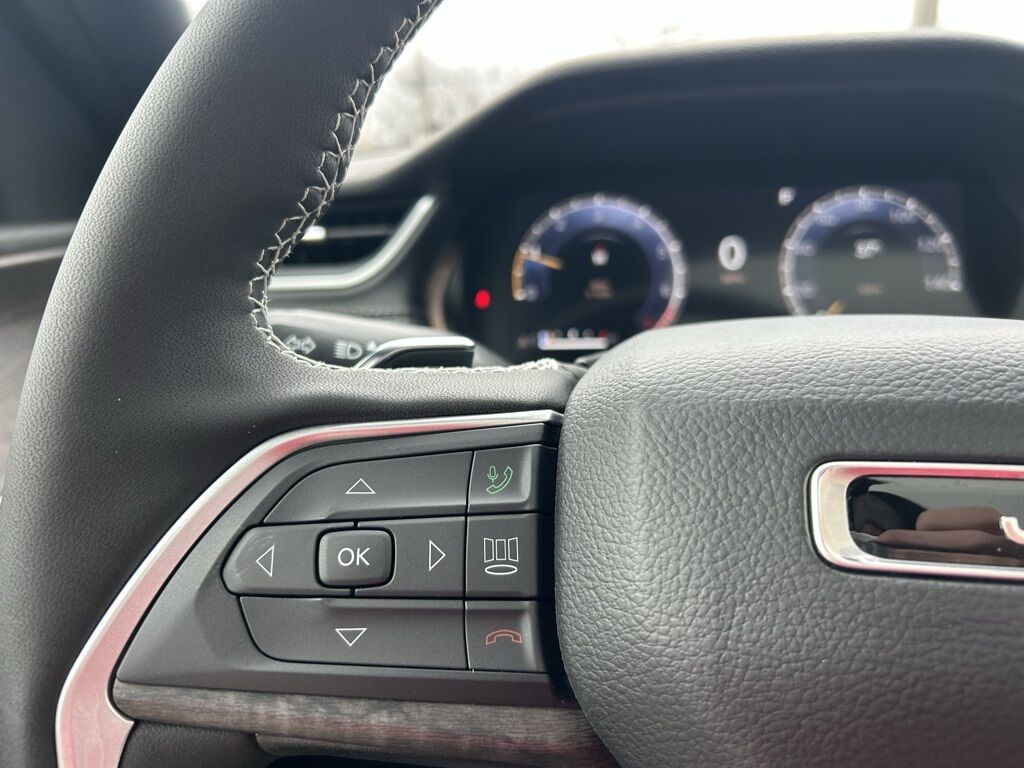 2025 Jeep Grand Cherokee Limited Crestwood KY