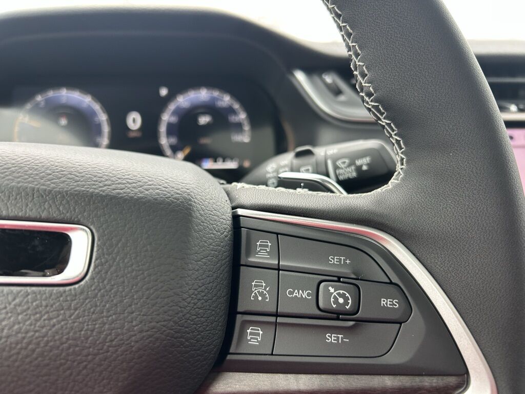 2025 Jeep Grand Cherokee Limited Crestwood KY