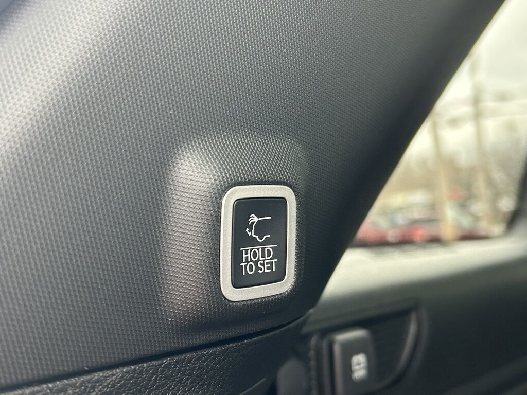 2025 Jeep Grand Cherokee Limited Crestwood KY