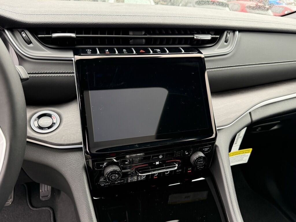 2025 Jeep Grand Cherokee Limited Crestwood KY
