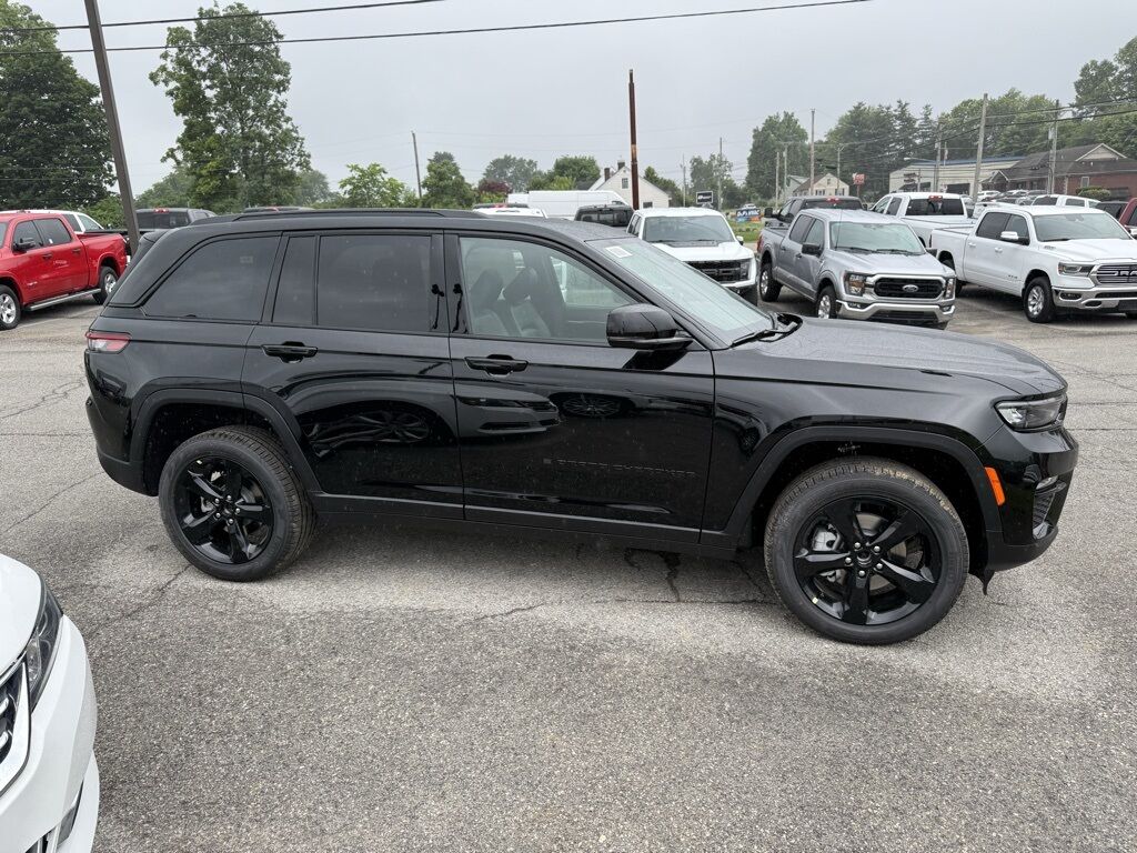 2025 Jeep Grand Cherokee Limited Crestwood KY