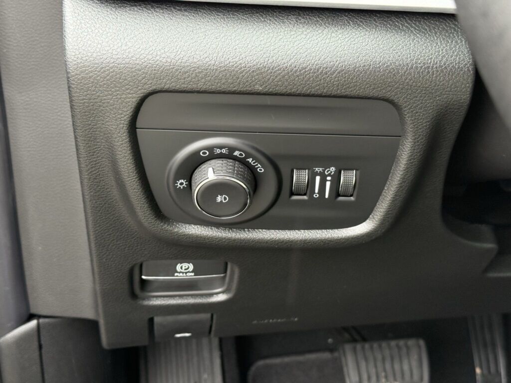 2025 Jeep Grand Cherokee Limited Crestwood KY