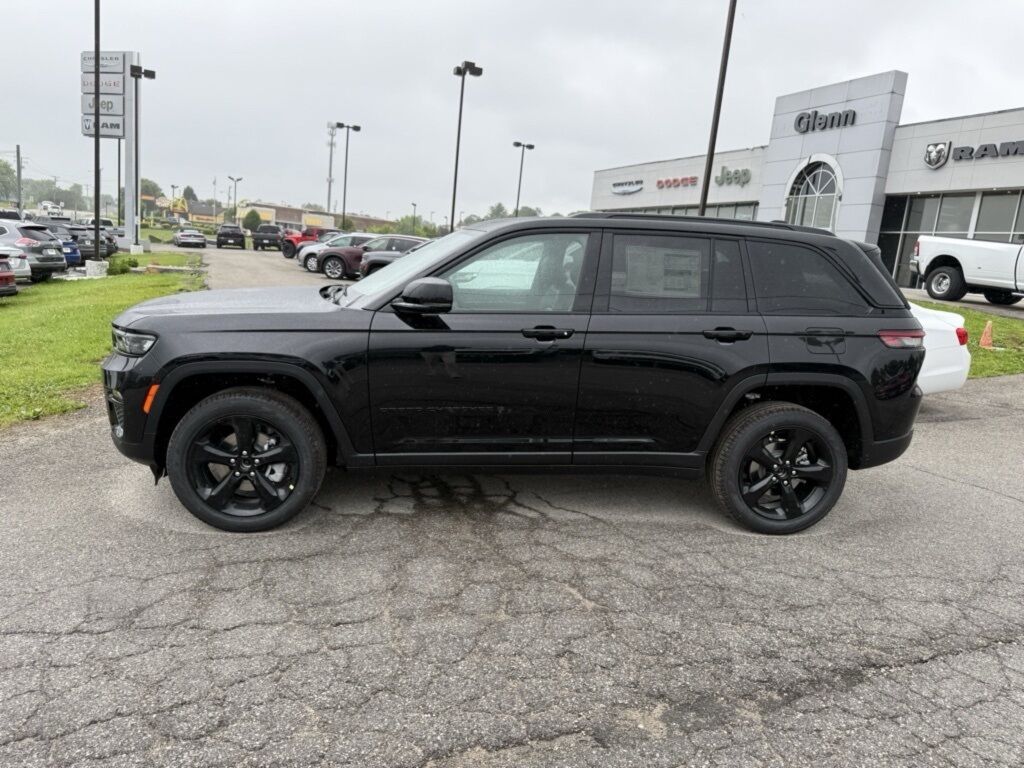 2025 Jeep Grand Cherokee Limited Crestwood KY