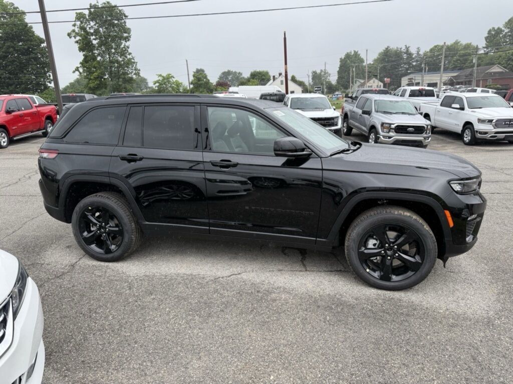 2025 Jeep Grand Cherokee Limited Crestwood KY