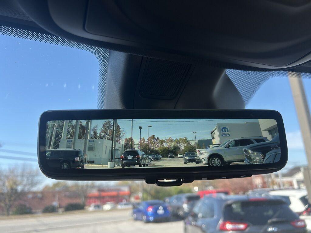 2025 Jeep Grand Cherokee Limited Crestwood KY