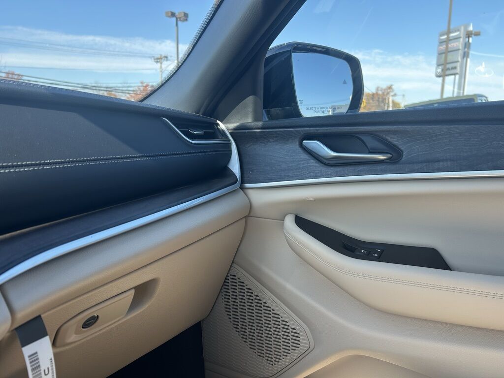 2025 Jeep Grand Cherokee Limited Crestwood KY