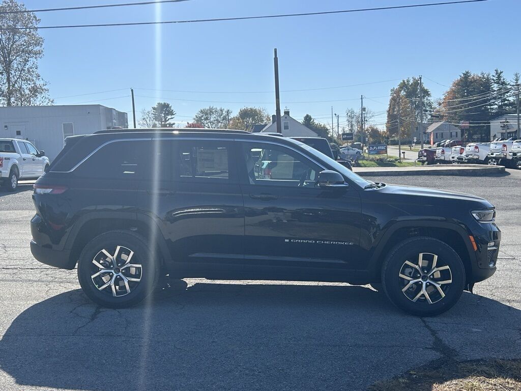 2025 Jeep Grand Cherokee Limited Crestwood KY