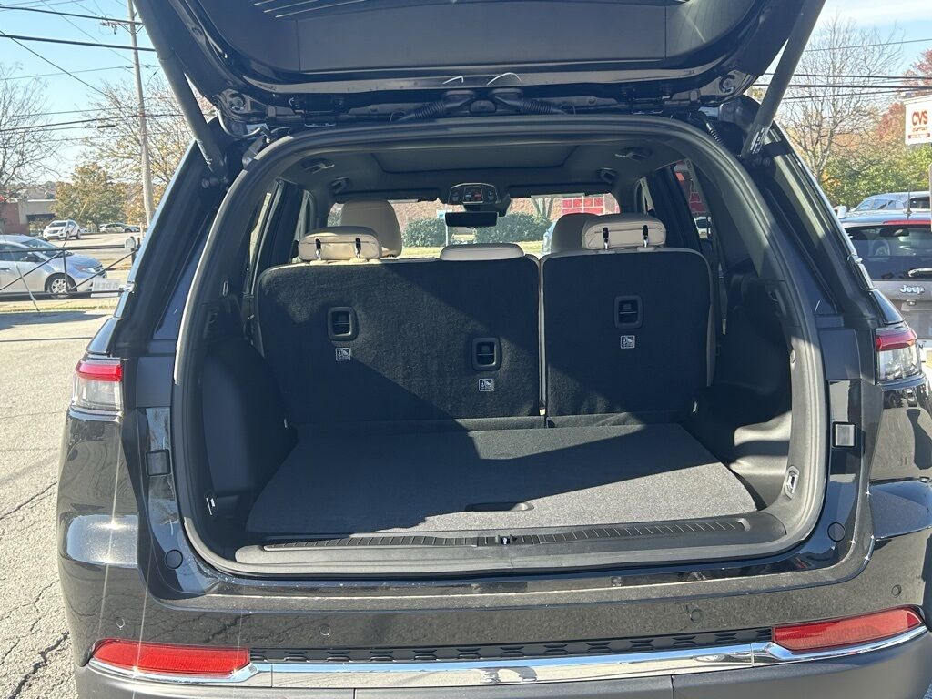 2025 Jeep Grand Cherokee Limited Crestwood KY