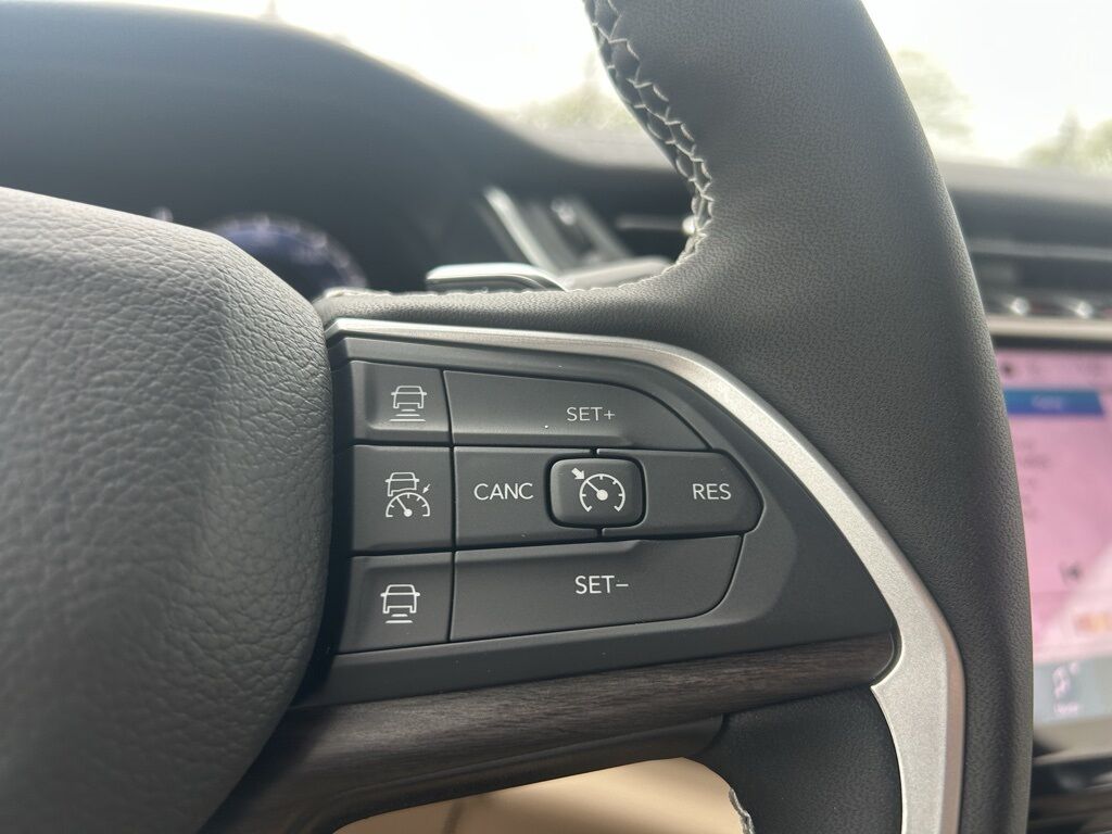 2025 Jeep Grand Cherokee Limited Crestwood KY