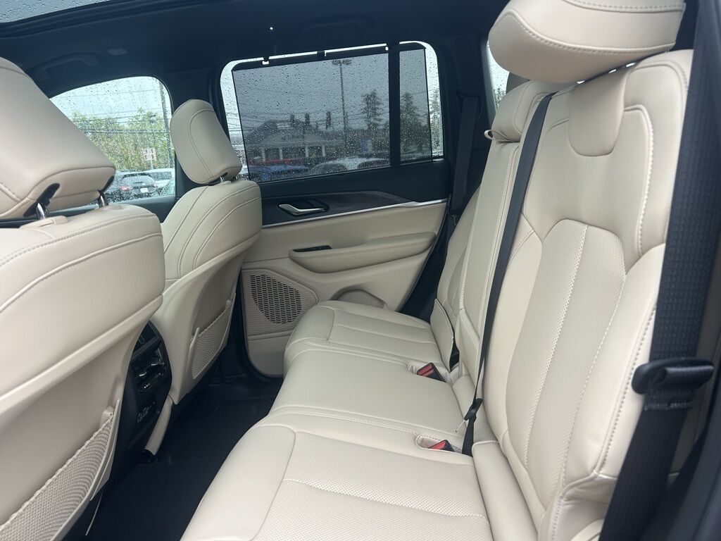 2025 Jeep Grand Cherokee Limited Crestwood KY