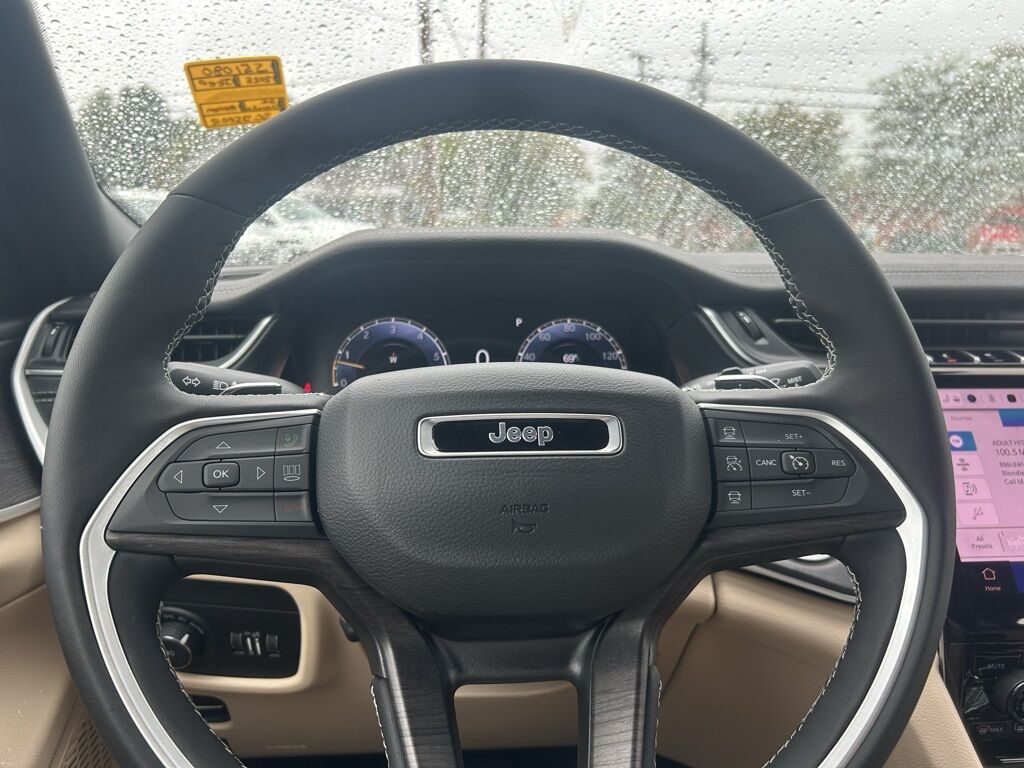 2025 Jeep Grand Cherokee Limited Crestwood KY