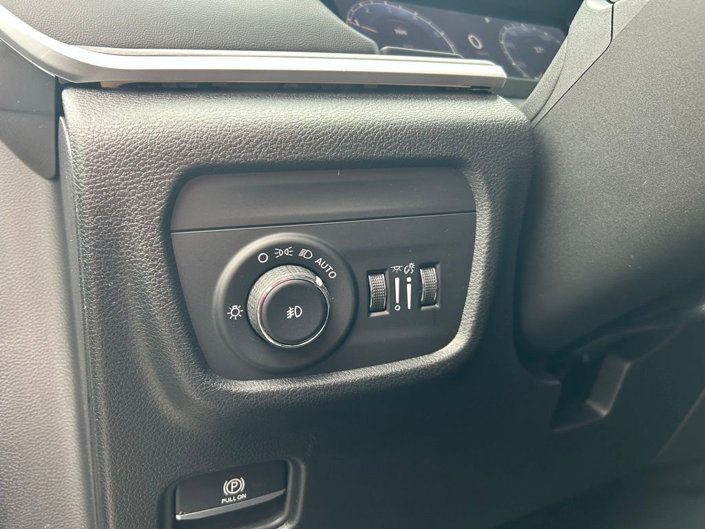 2025 Jeep Grand Cherokee Limited Crestwood KY