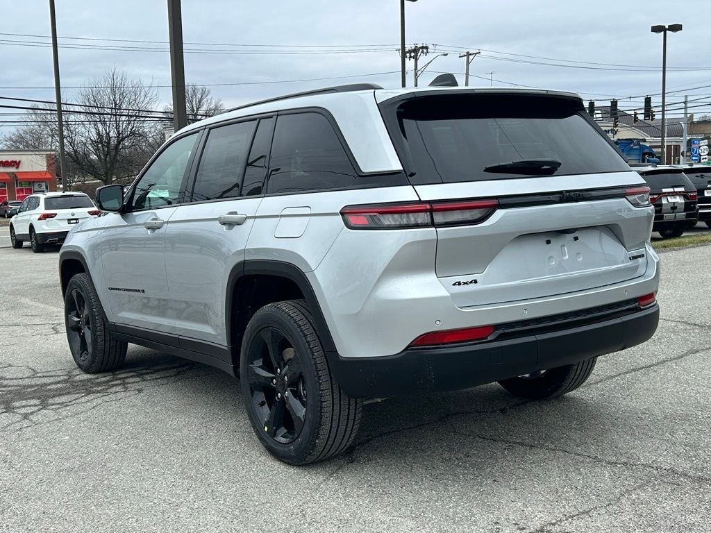 2025 Jeep Grand Cherokee Limited Crestwood KY