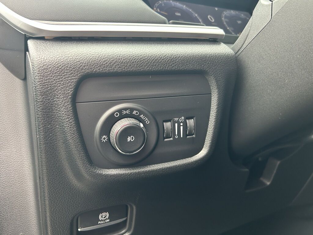 2025 Jeep Grand Cherokee Limited Crestwood KY