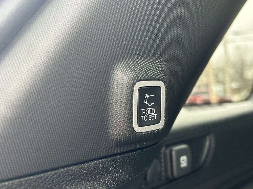 2025 Jeep Grand Cherokee Limited Crestwood KY