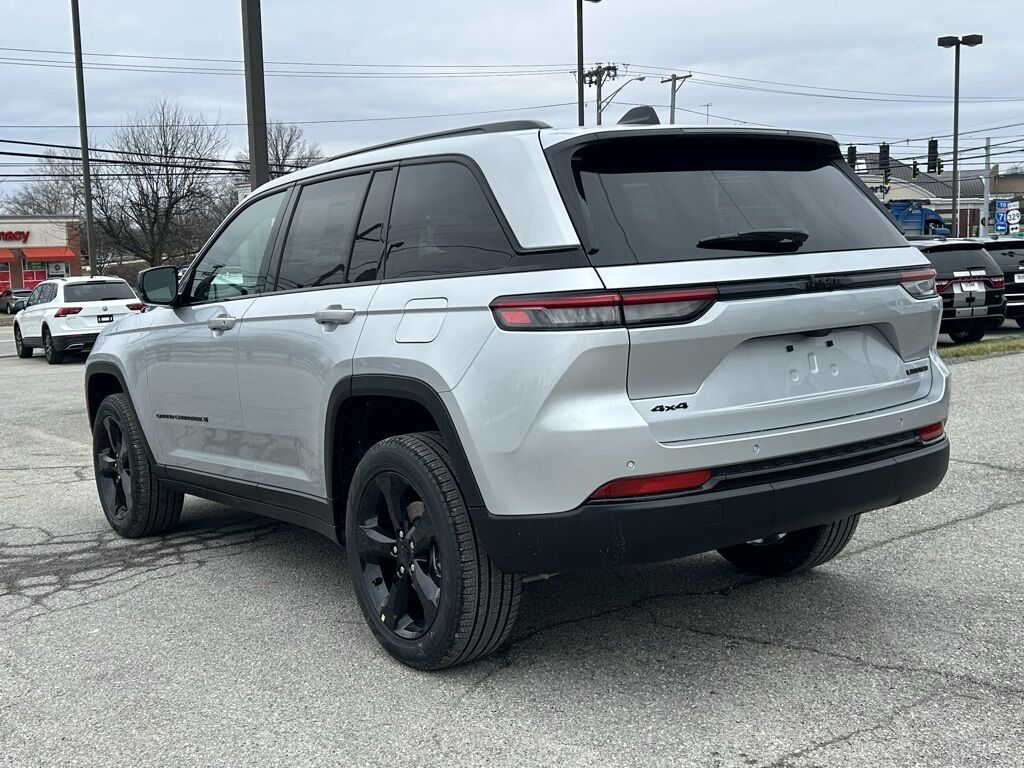 2025 Jeep Grand Cherokee Limited Crestwood KY